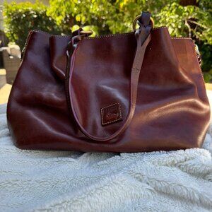 Dooney & Bourke Florentine Leather Large Zip Barlow Satchel in Chestnut